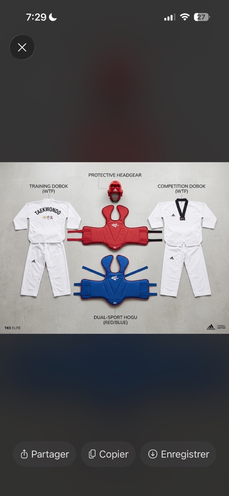 Equipements taekwendo avec 2 plastrons et une casque