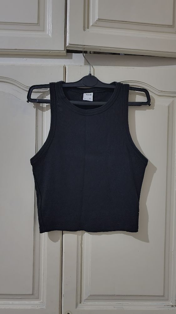 Top bershka ylabes m L