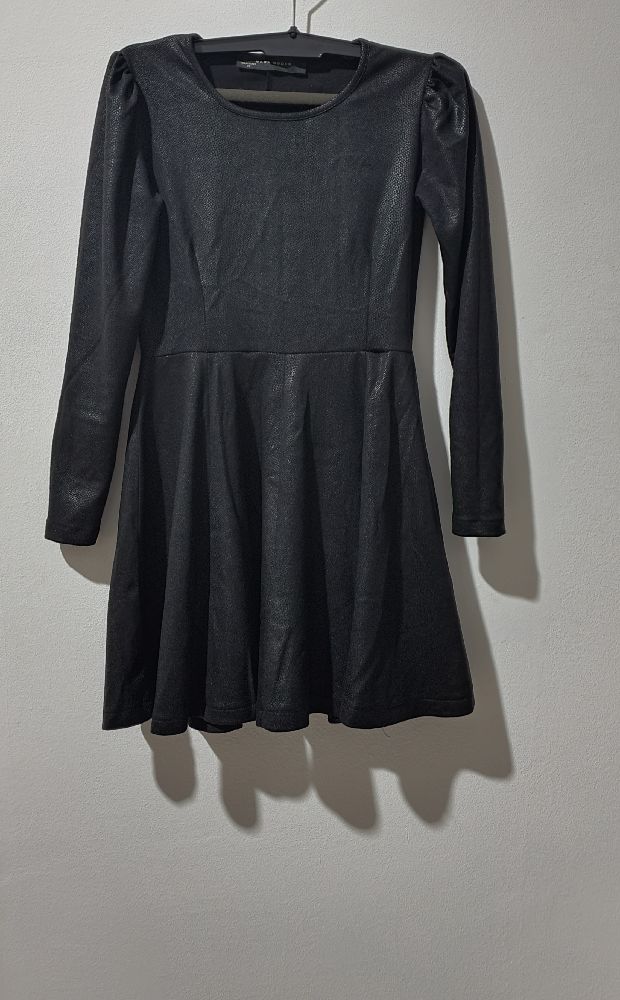 robe en similicuire 