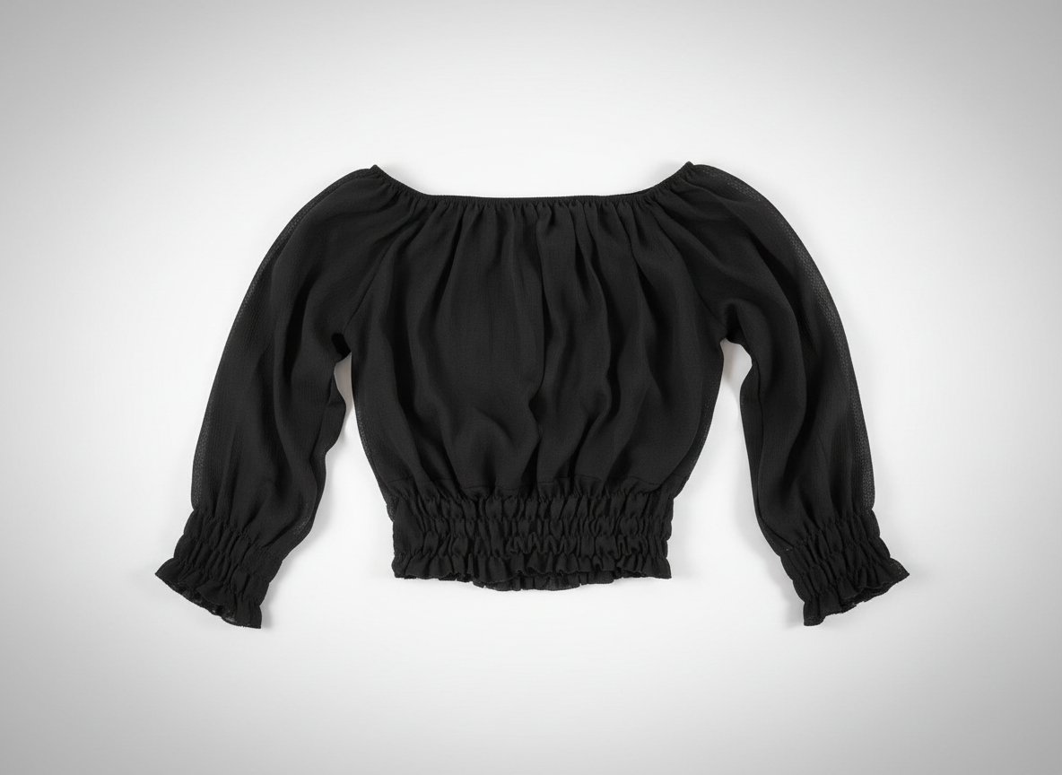 Pull noir décolleté