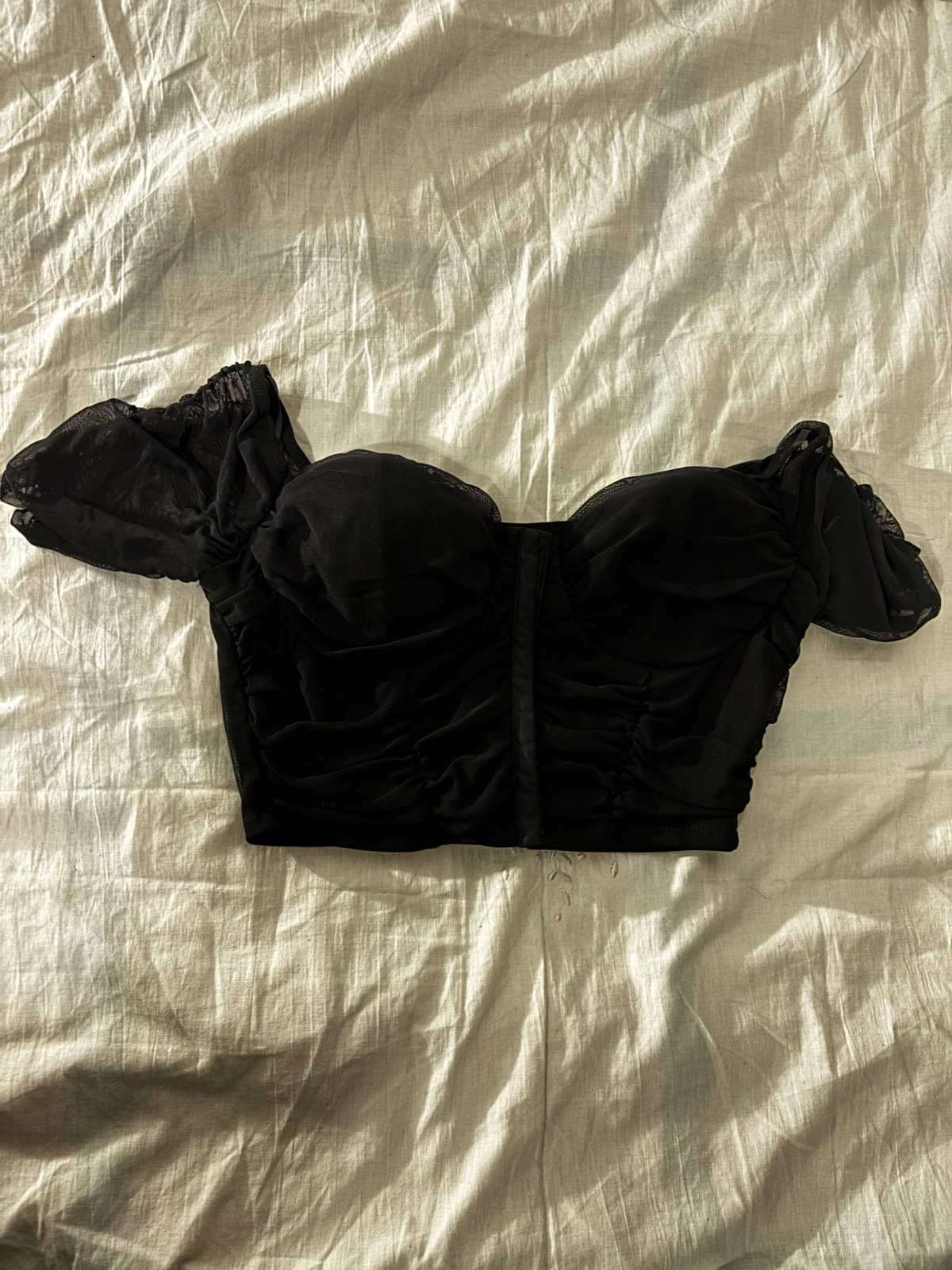 Haut noir