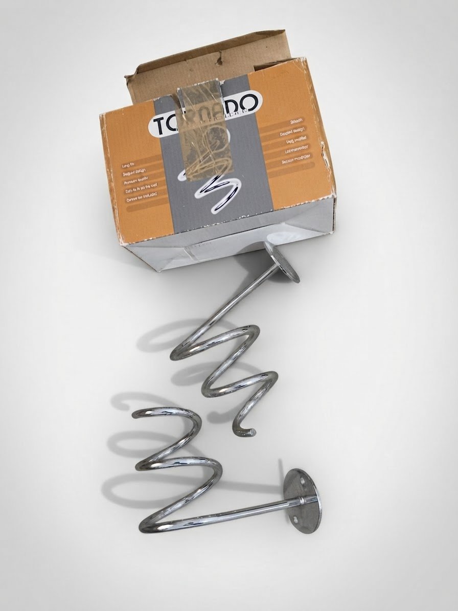 Deux supports sèche cheveux neufs importés en metal chromé en acier inoxydable 