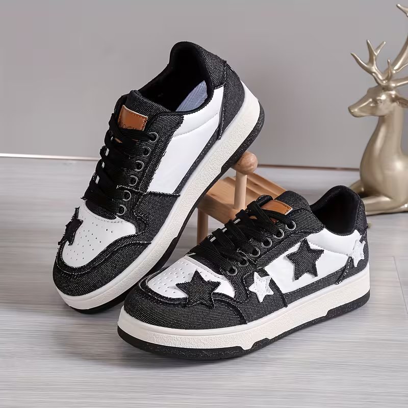 Des jolis baskets tendance pointure 40/41 neufs 
