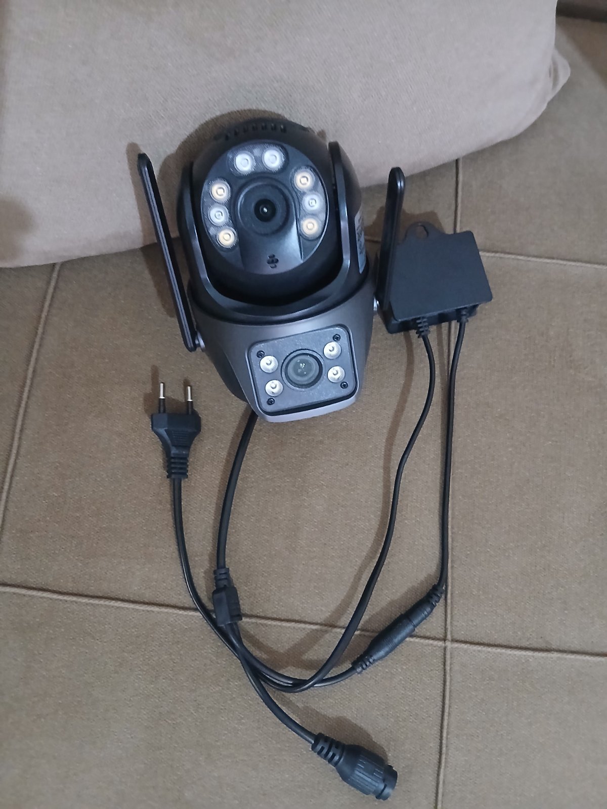 Caméra de surveillance double objectif neuf 