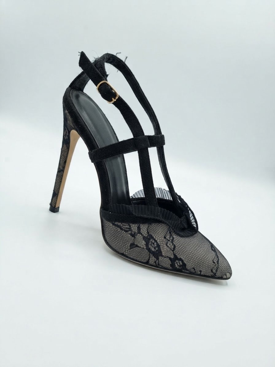 Escarpins à talons en dentelle 