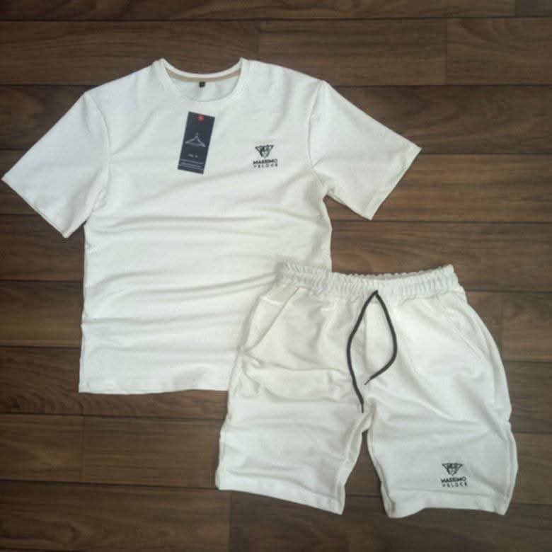 Ensemble t-shirt shorts 