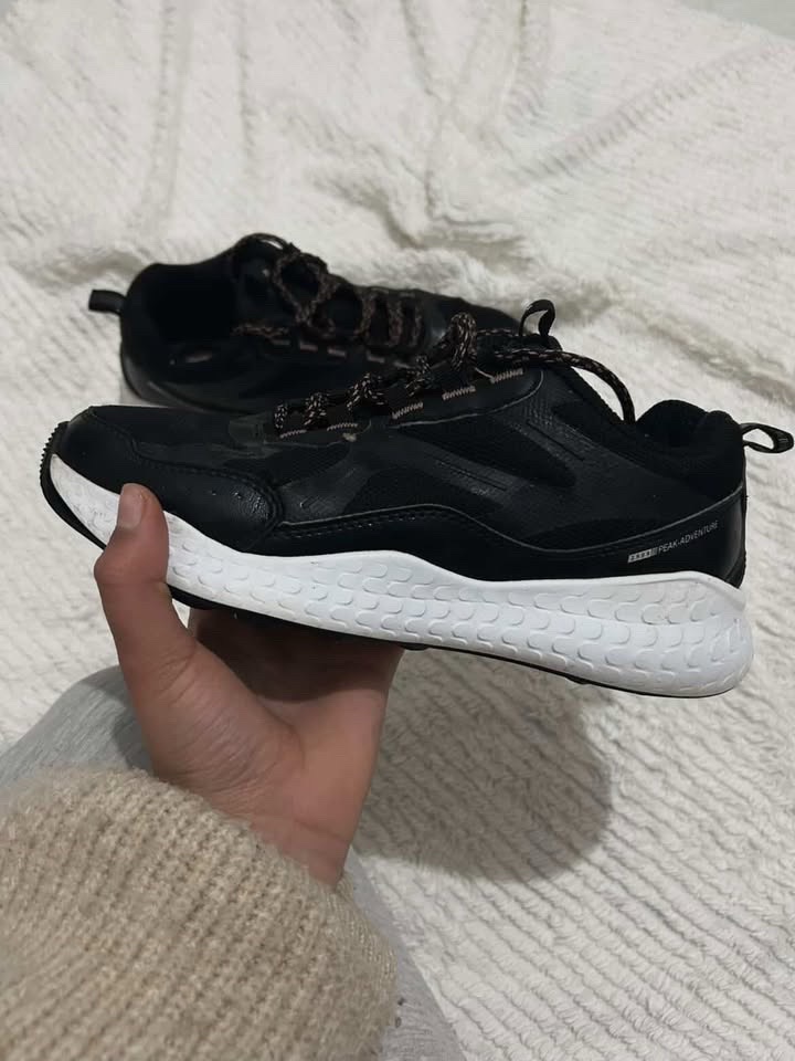 Je vends 🤍🖤