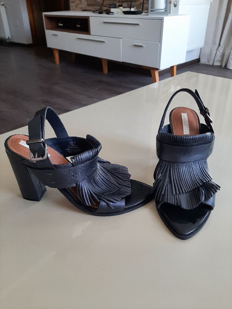 Sandales talon
