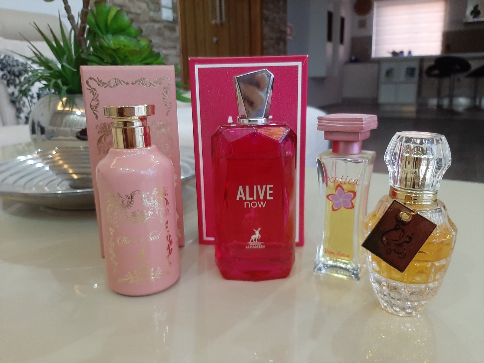 Lot de 4 parfums