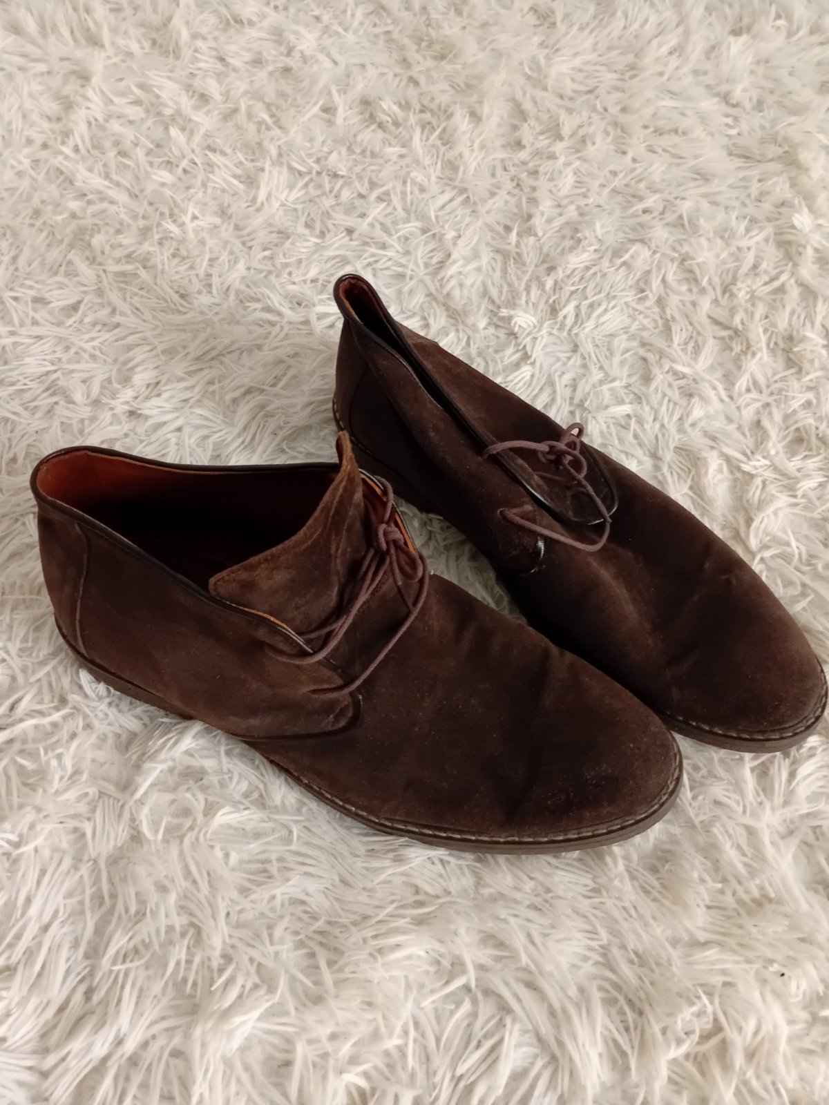 Taille 43