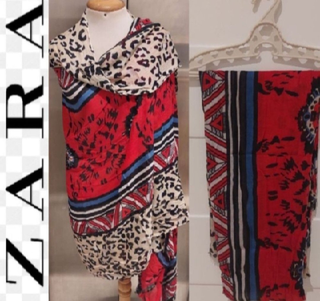 Subliiiiime❤️❤️❤️❤️ grande écharpe de ZARA comme neuve 