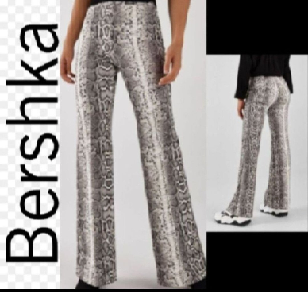 Subliiiiime ❤️❤️❤️❤️❤️pantalon taille haute serpent🐍 évasée en bas de BERSHKA taille 36