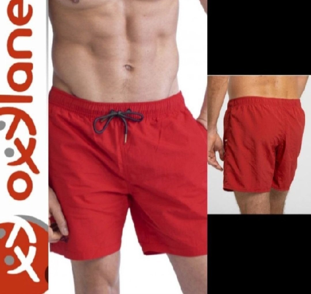 Subliiiiime ❤️❤️❤️❤️short maillot pour homme 🚹taille 36 de la marque OXYLANE comme neuf 