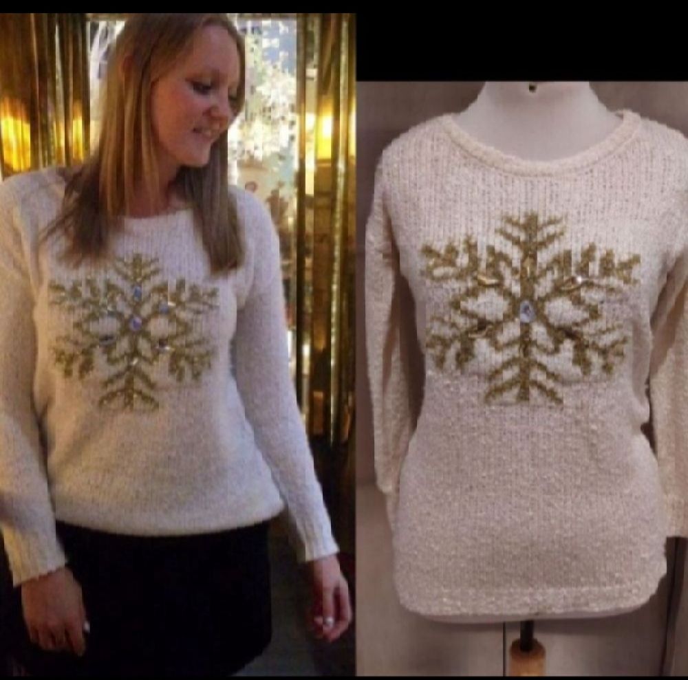 Subliiiiime ❤️ ❤️ ❤️ pull chaud à motifs doré de la marque ATMOSPHÈRE taille 34/36