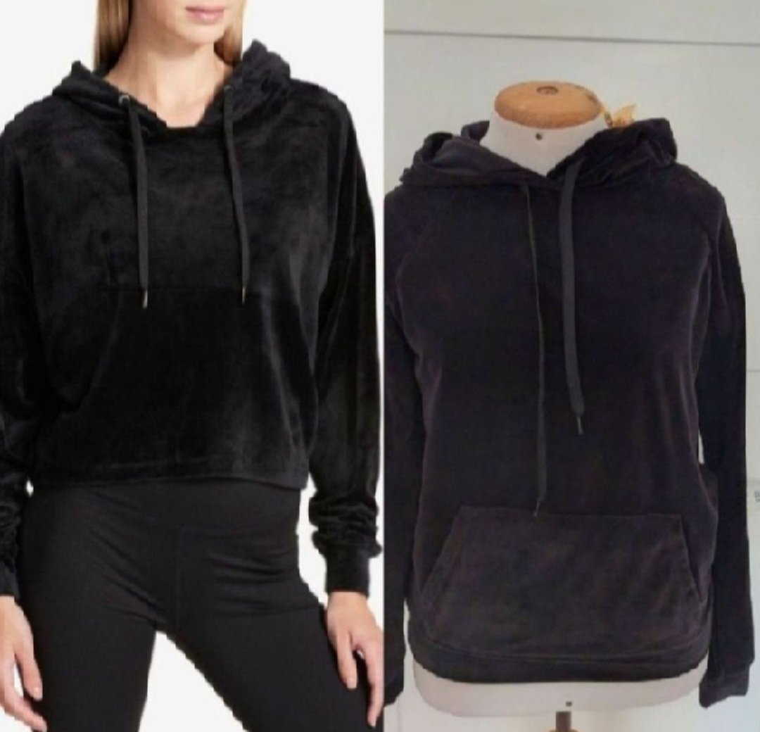 Subliiiiime❤️❤️❤️❤️ hoodie en velour taille 34/36 