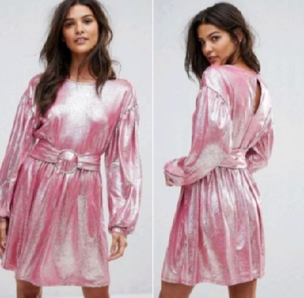 Subliiiiime ❤️ ❤️ ❤️ ❤️ robe tissu brillant  de VERO MODA taille 36/38 fashion 