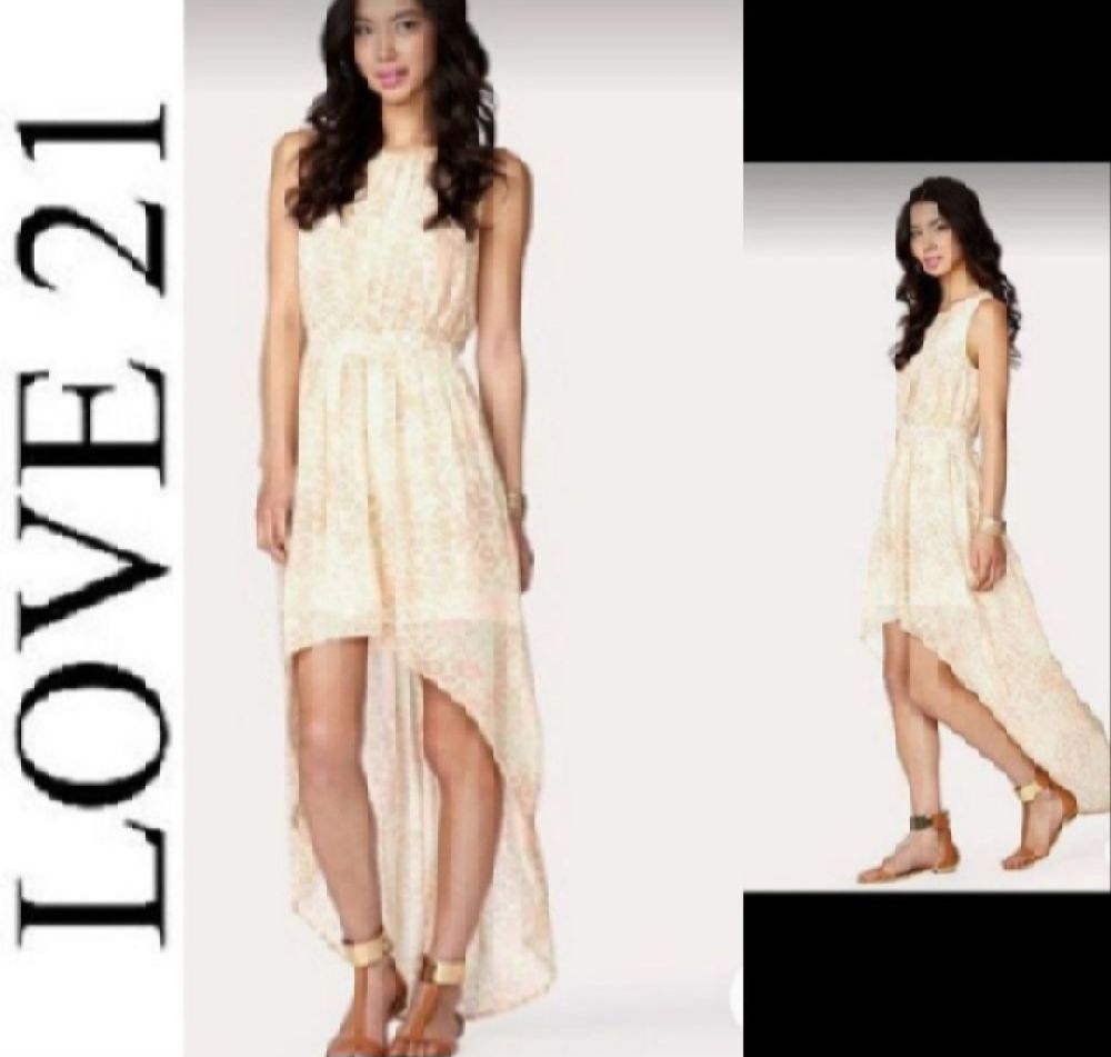 Subliiiiime ❤️ ❤️ ❤️ ❤️ robe été asymétrique de LOVE 21 taille 38