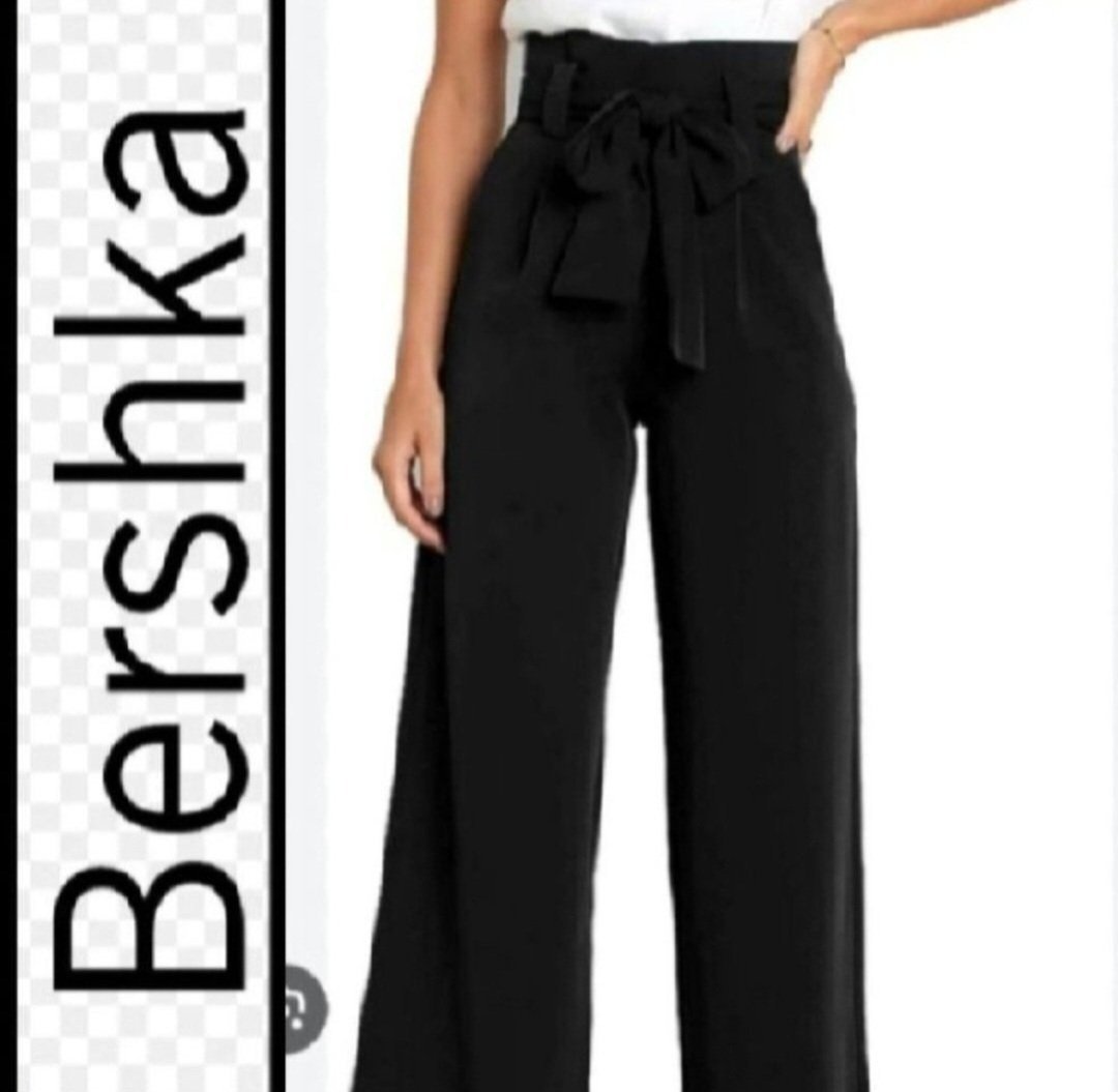 Subliiiiime❤️❤️❤️❤️❤️ pantalon taille haute avec ceinture de BERSHKA taille 40