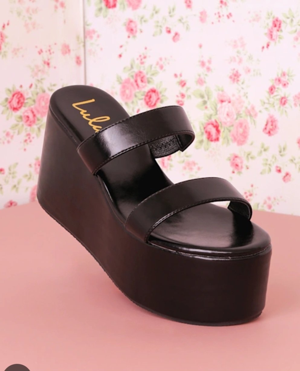 Sublime❤️❤️❤️❤️❤️ mule plate-forme de LULU& pointure 38 très confortable 