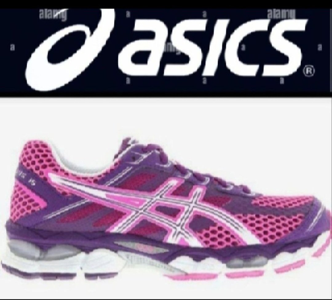 Subliiiiime❤️❤️❤️❤️❤️ espadrille running très confortable et souple pointure 40 de la marque ASICS 