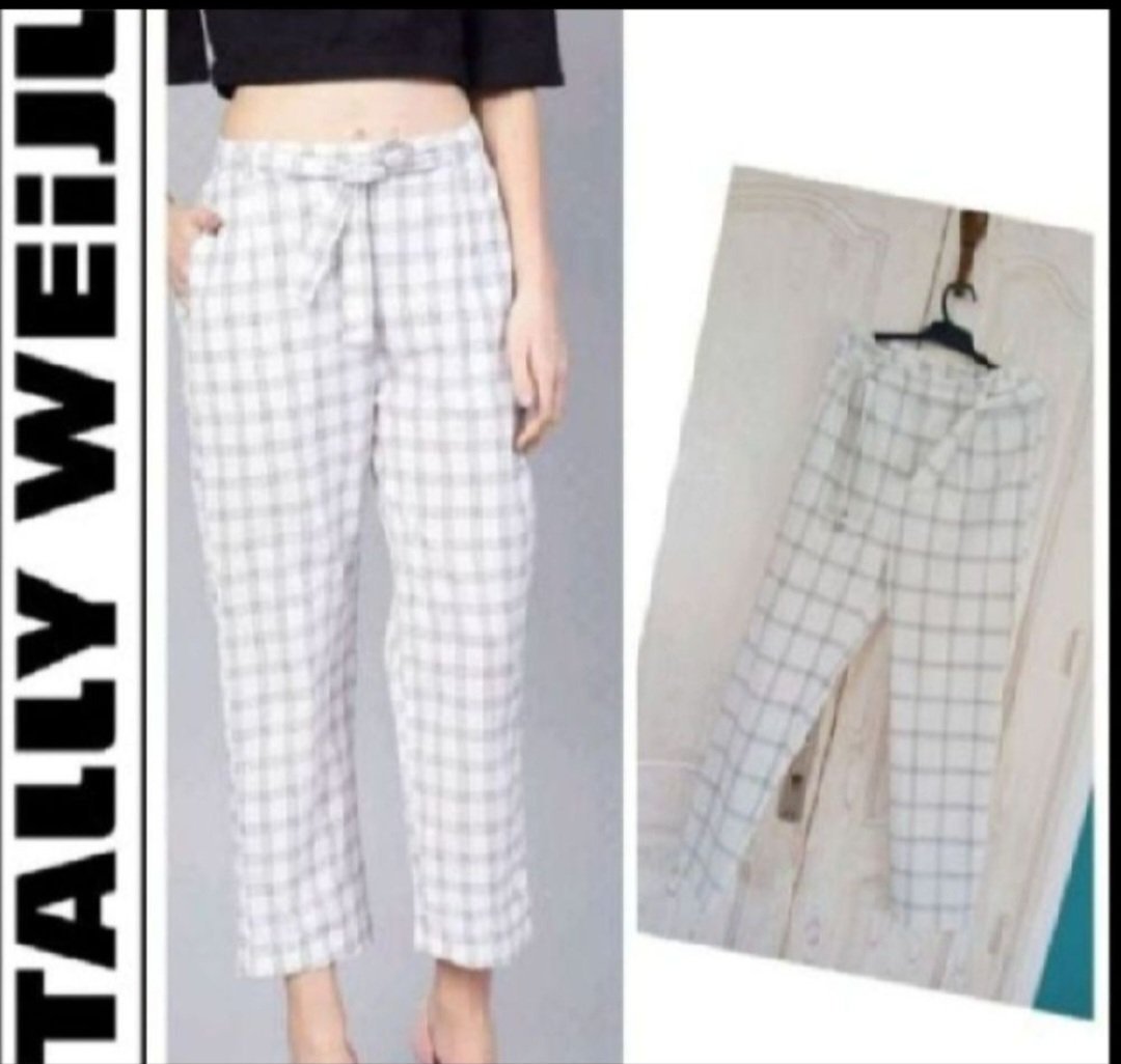 Subliiiiime pantalon taille haute de TALLY WEIJL taille 36 jamais portée 