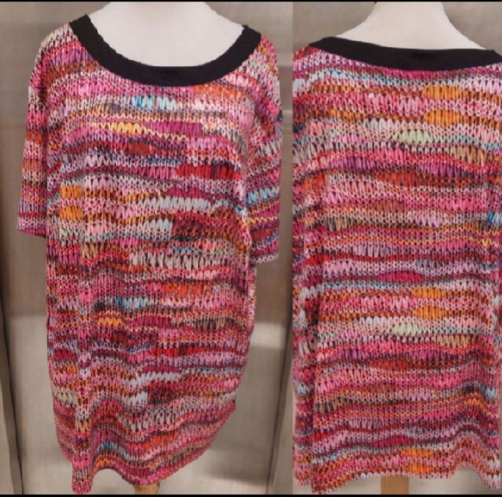 Subliiiiime ❤️ ❤️ ❤️ pull grande taille avec 2 petites fentes sur les côtes taille 52/54