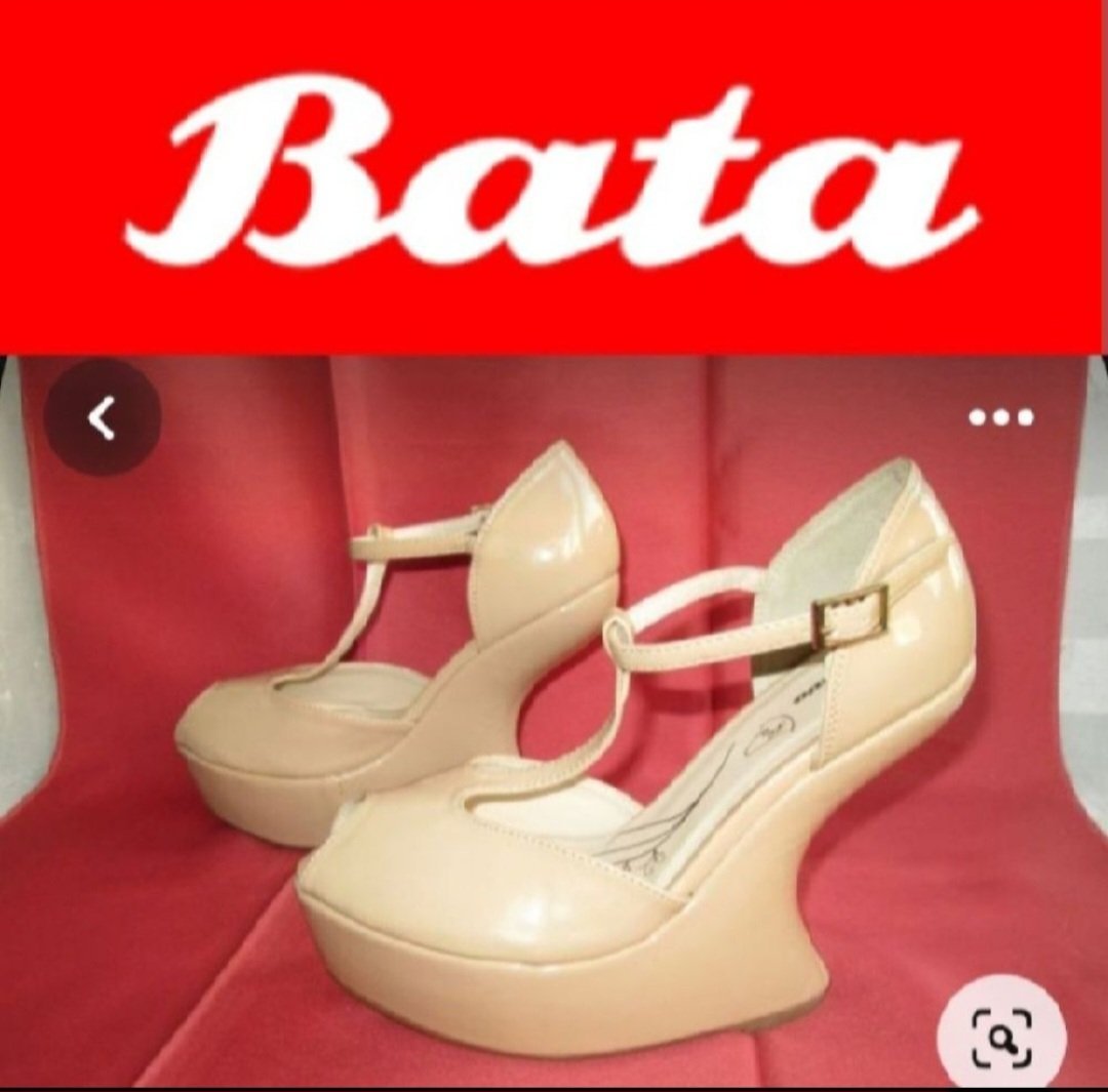 Subliiiiime❤️❤️❤️❤️❤️ escarpin verni à talon fantaisie fashion de BATA pointure 38 très souple et confortable comme neuf 