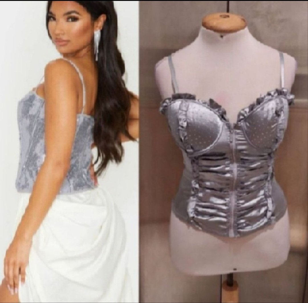 Subliiiiime❤️❤️❤️❤️❤️❤️ top à bretelles drapée argentés aves fermeture éclaire devant en strasses poitrine rembourrée taille 40 neuuuf avec étiquette importé 