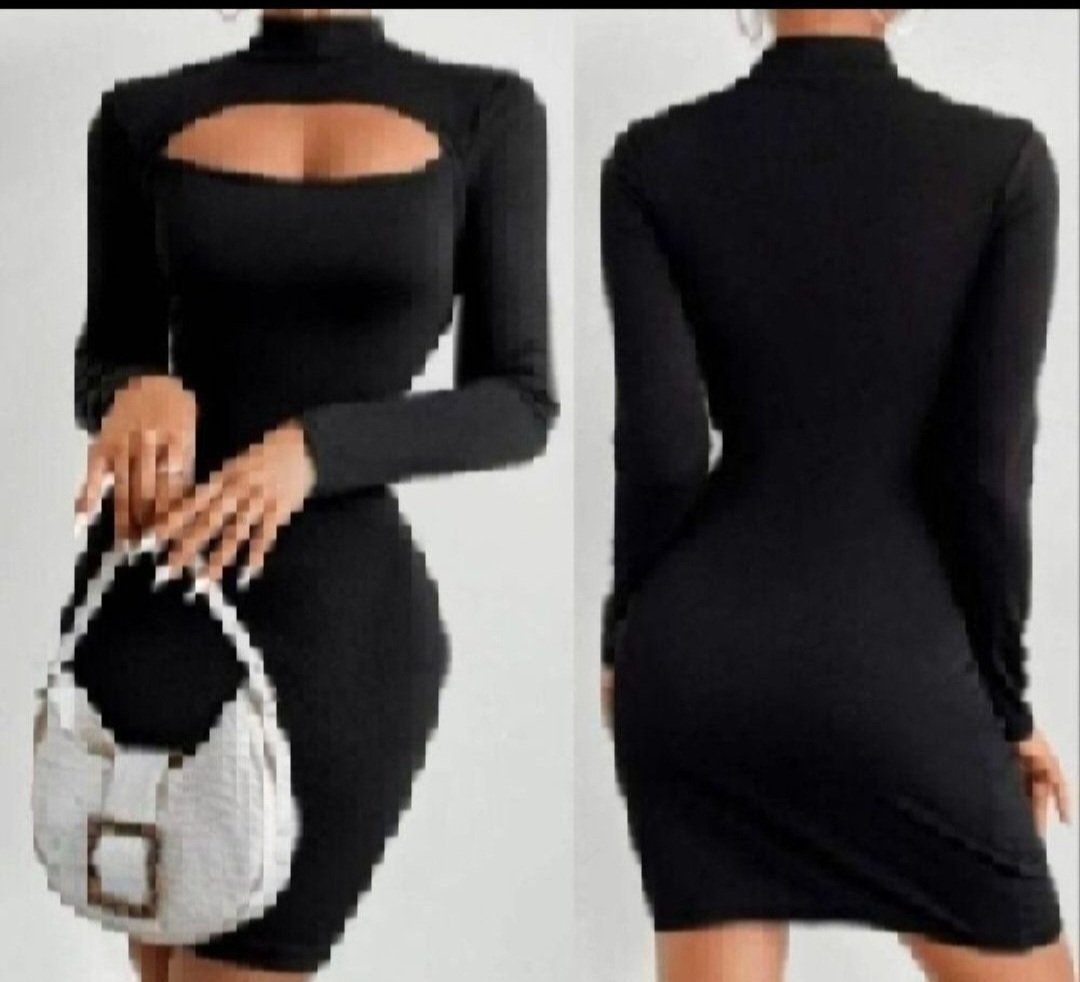Subliiiiime ❤️❤️❤️❤️❤️robe moulante noire col montant et poitrine découpée fashion de SHEIN taille 40/42 neuve 