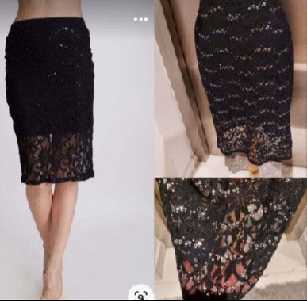 Subliiiiime ❤️ ❤️ ❤️ ❤️ jupe de soirée en dentelles avec sequins argentés brillants taille 42 jamais portée 