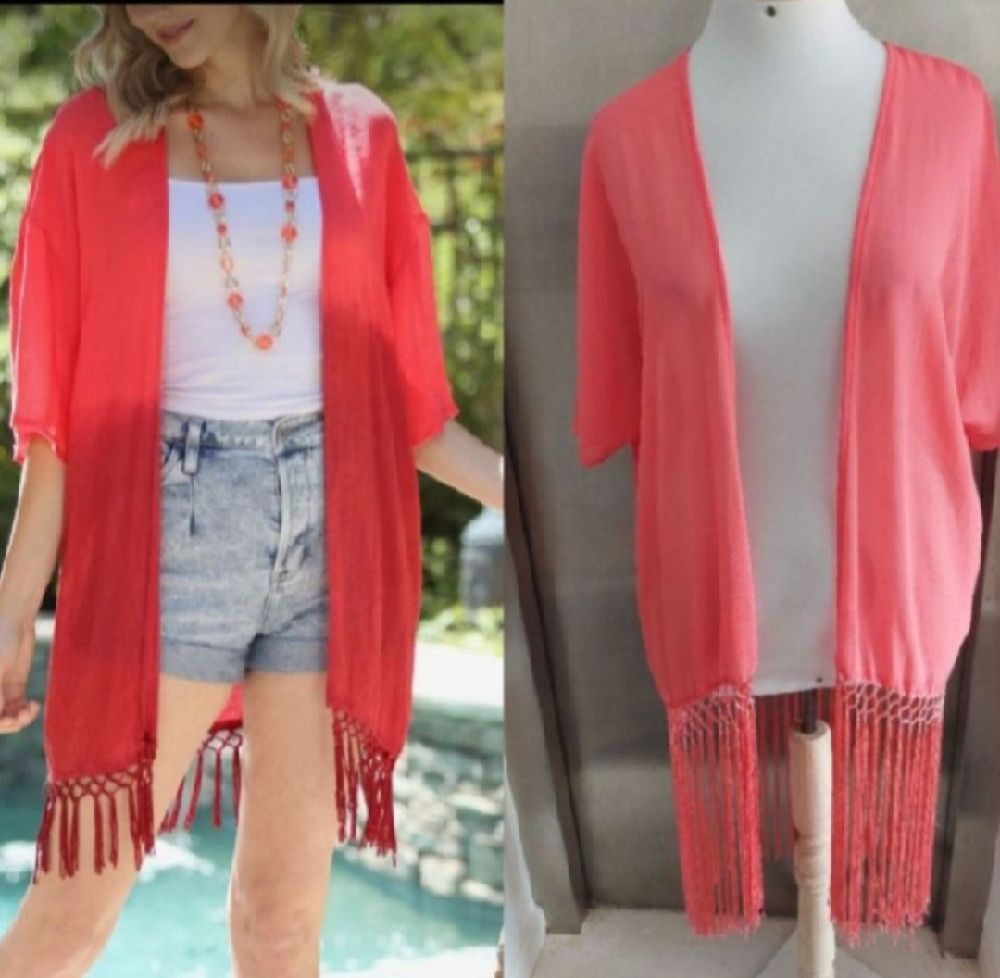 Subliiiiime ❤️ ❤️ ❤️ kimono léger à franges taille 40