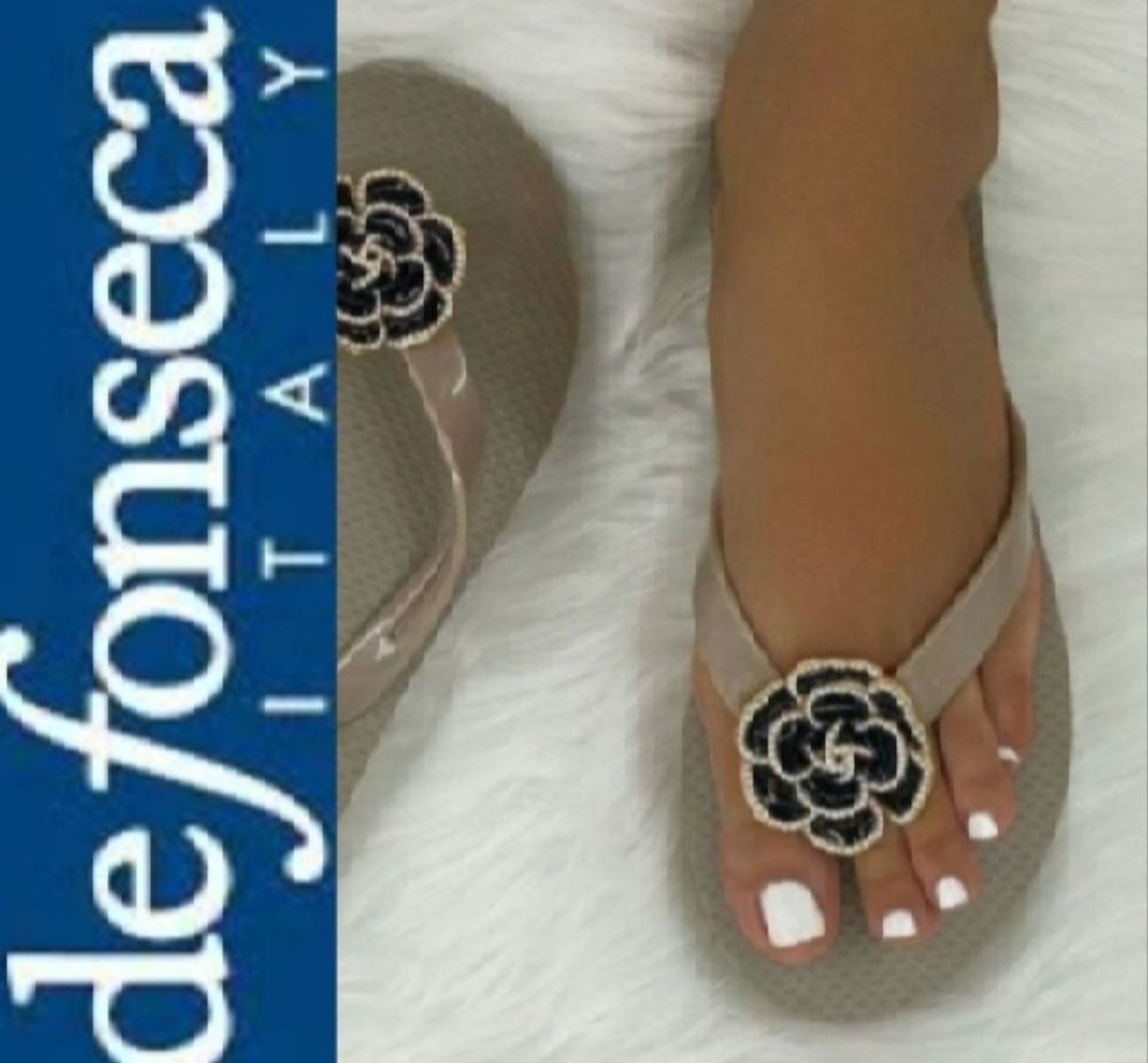 Subliiiiime ❤️❤️❤️❤️❤️claquettes compensée très confortable et souple pointure 40 de la marque italienne FONSECA