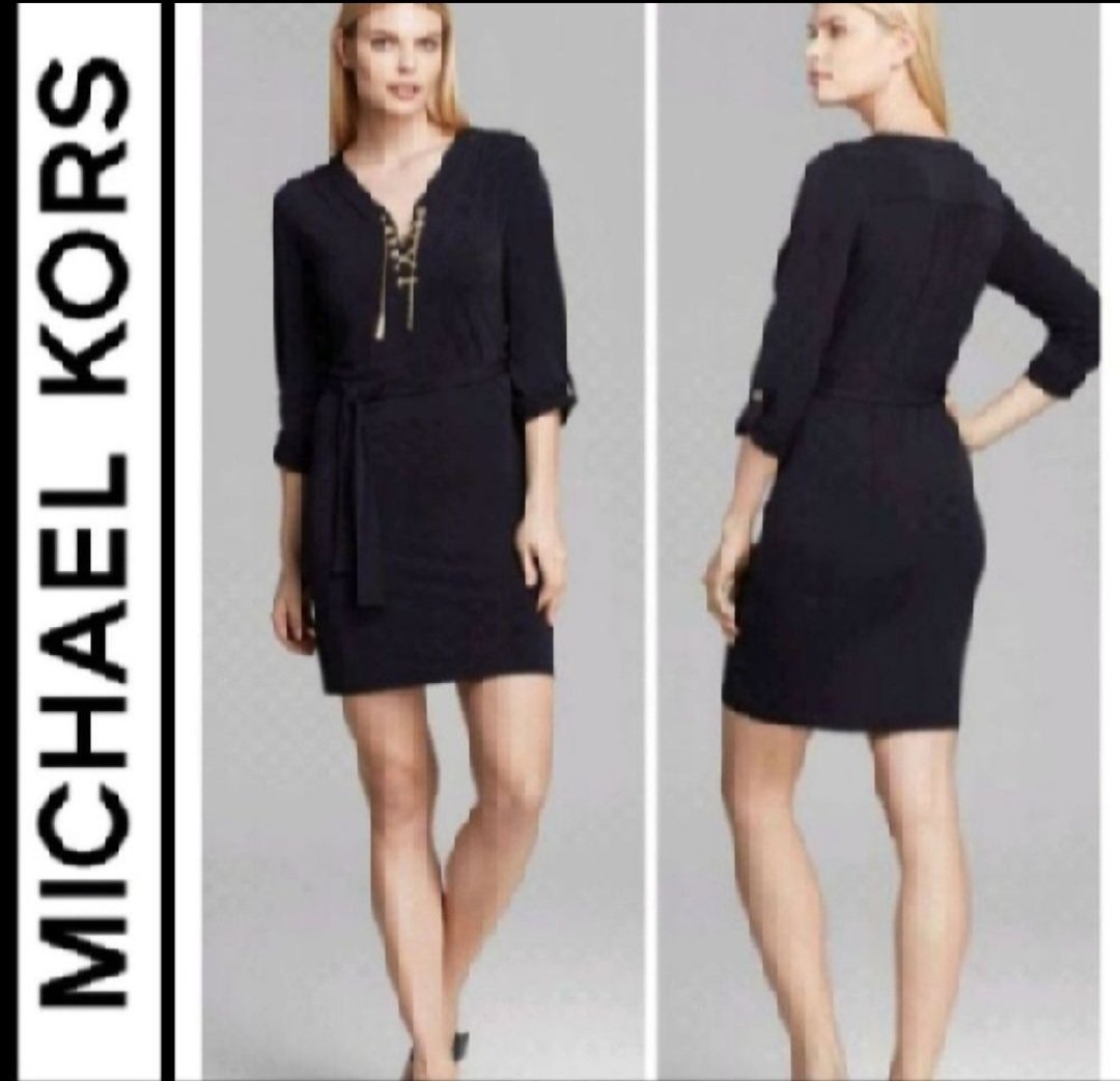 Subliiiiime❤️❤️❤️❤️ robe noire manche réglable lacets doré avec ceinture de MICHAEL KORS taille 34/36