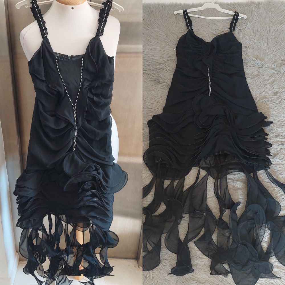 Subliiiiime ❤️ ❤️ ❤️ ❤️ ❤️robe de création haute couture parisienne taille 36/38❤️❤️❤️❤️