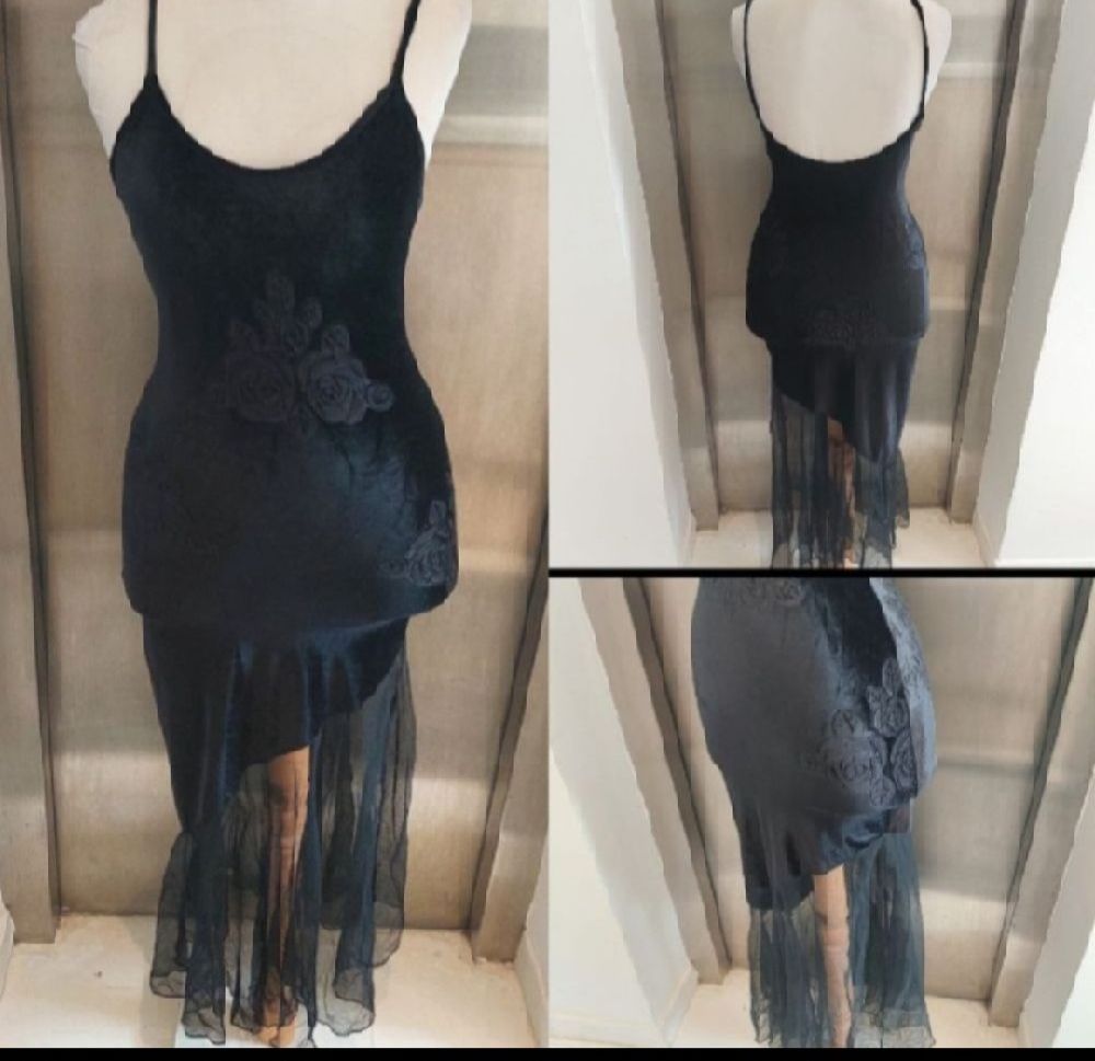 Subliiiiime ❤️ ❤️ ❤️ ❤️ ❤️ robe longue en velour moitié transparente fashion taille 36/38