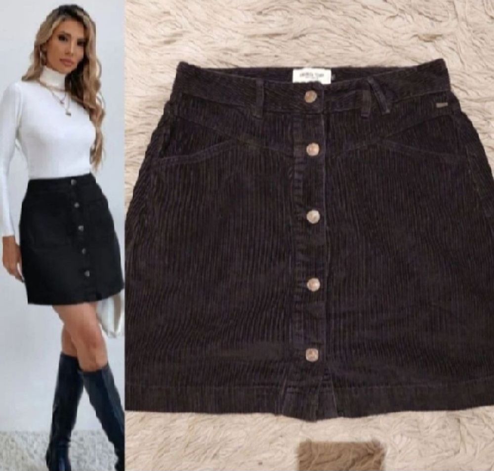 Subliiiiime ❤️ ❤️ ❤️ jupe évasée boutonnées en velour côtelé taille 36