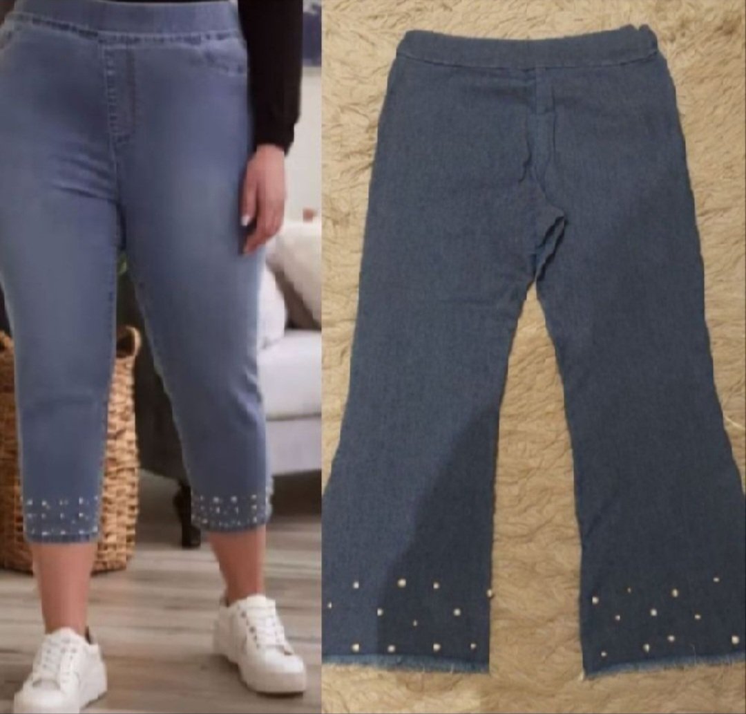 Subliiiiime ❤️❤️❤️❤️pantacheville en jean léger en bas avec des perles et à ourlet effiloché taille 38 made in ITALIY 