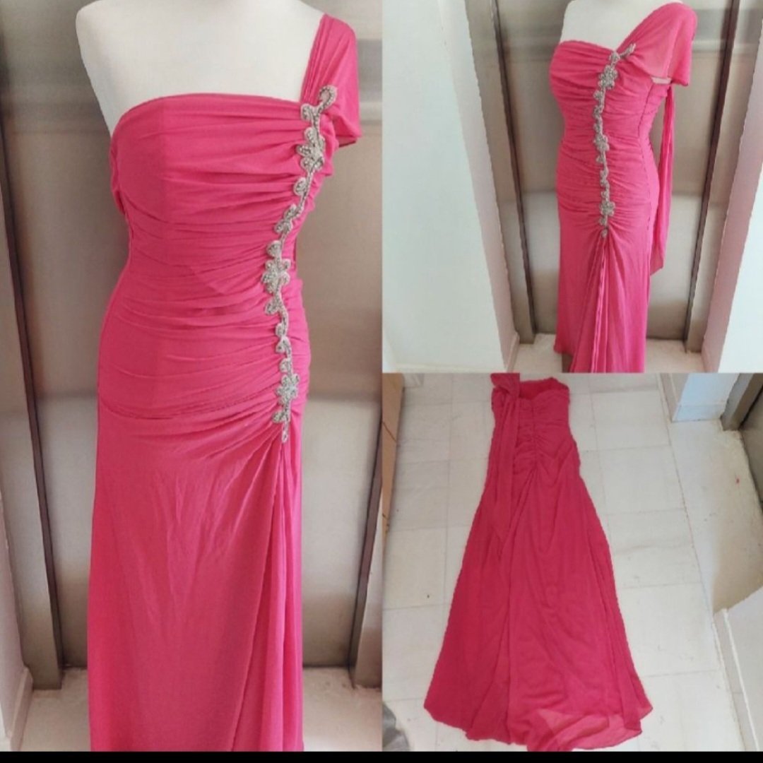 Sublime ❤️❤️❤️❤️Très belle robe de soirée taille 36