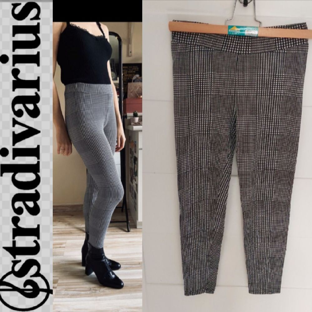 legging pied de poule de STRADIVARIUS taille 36