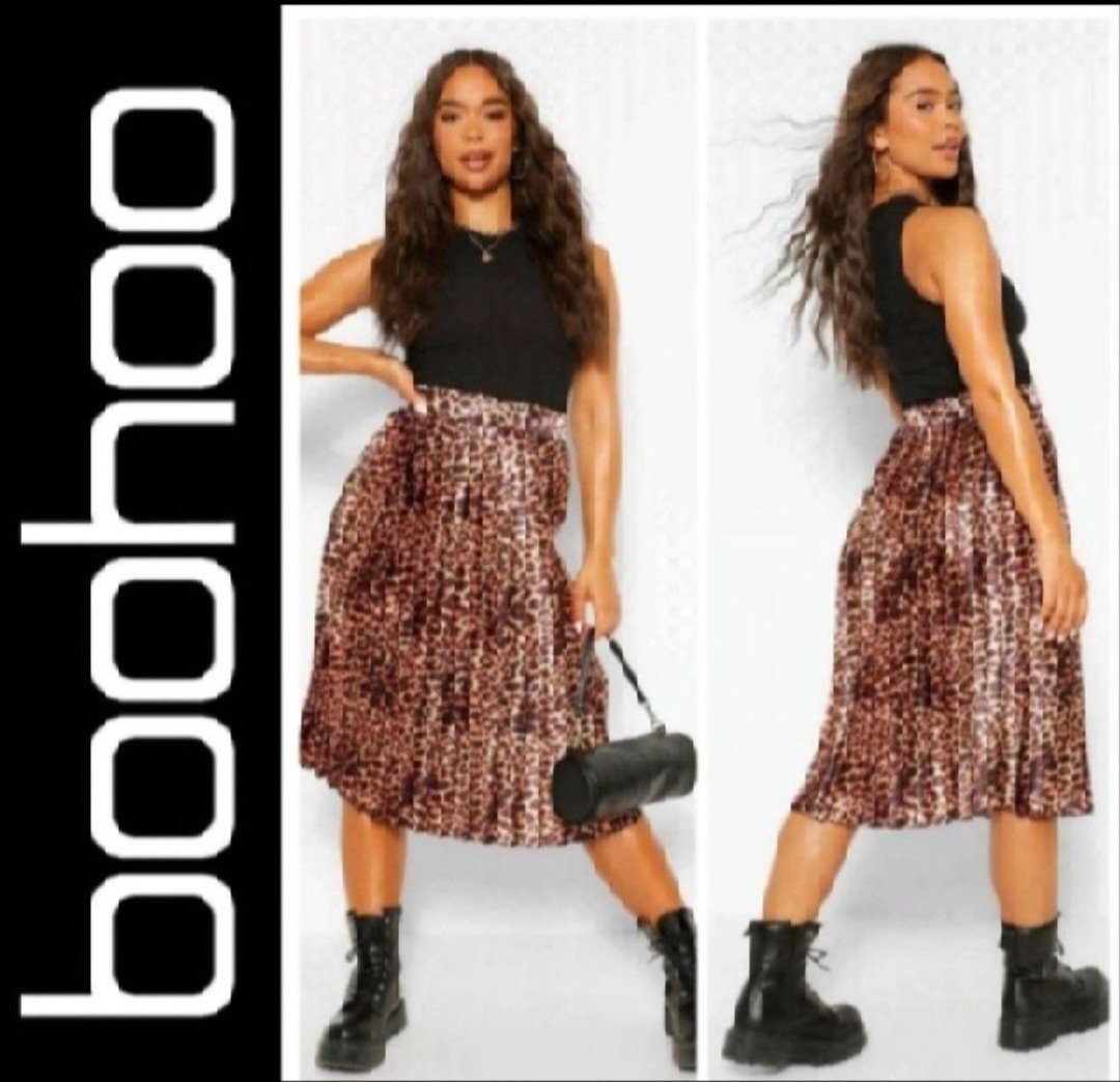 Subliiiiime❤️❤️❤️❤️ jupe plissée léopard taille 42 de BOOHOO 