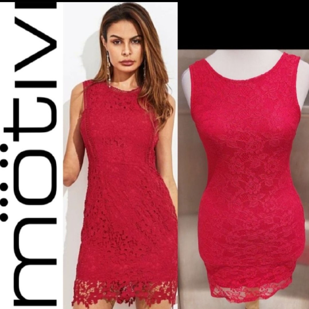 Subliiiiime❤️❤️❤️❤️ robe moulante en dentelles de MOTIVÏ taille 36