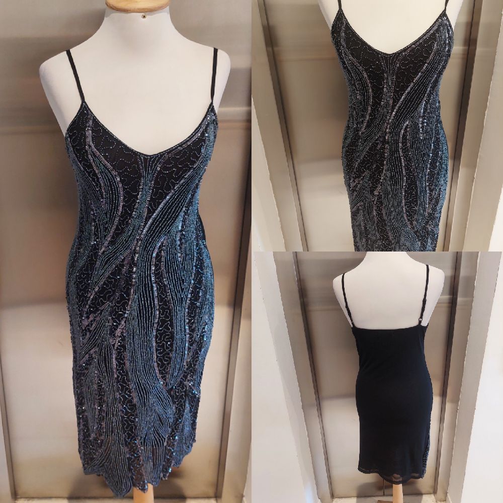 Subliiiiime ❤️ ❤️ ❤️ robe devant tout en sequins taille 38/40