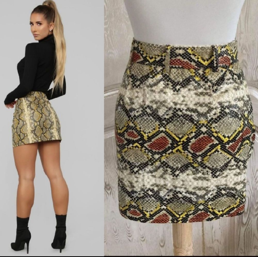 Subliiiiime ❤️ ❤️ ❤️ jupe taille haute en similicuir serpent 🐍 de PRETTYLITTLETHING taille 38