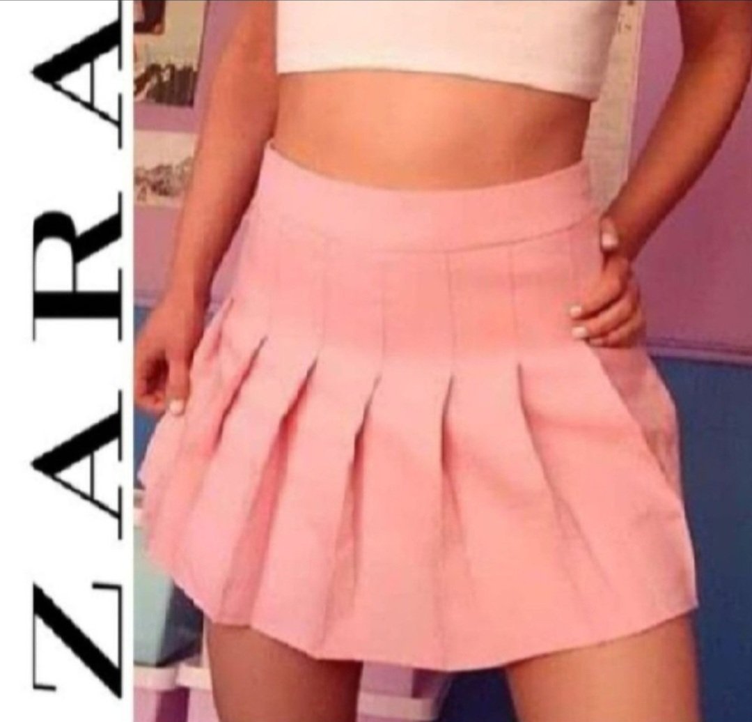 Subliiiiime❤️❤️❤️❤️❤️ jupe plissée de ZARA taille 38