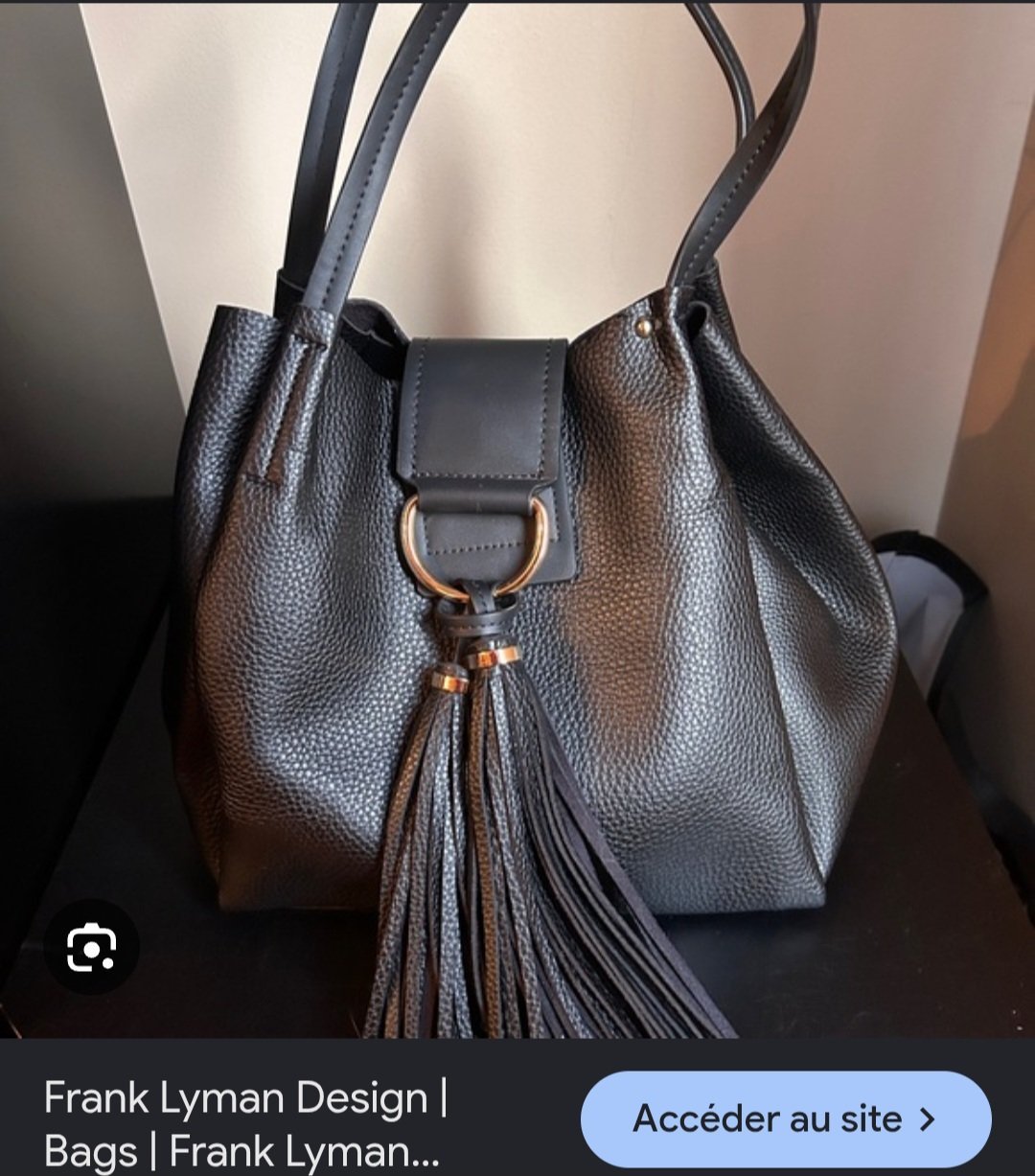 Subliiiiime❤️❤️❤️❤️❤️ sac à main à pompoms noir comme neuf 