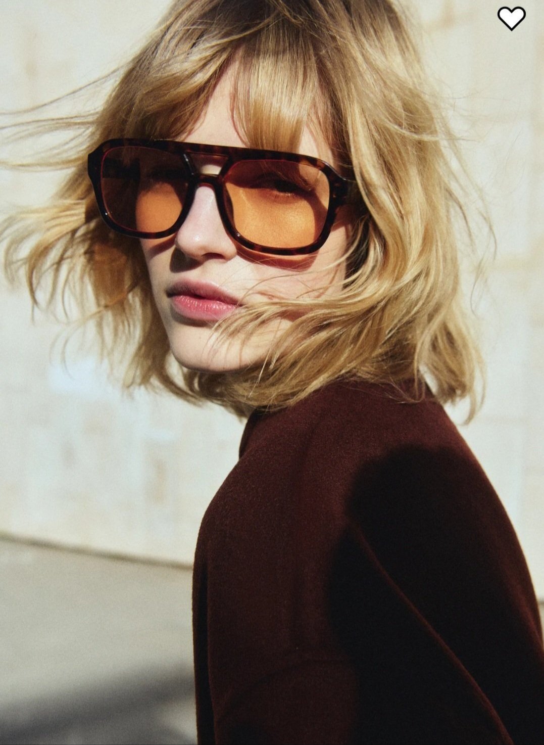 Subliiiiime❤️❤️❤️❤️❤️ lunette de soleils tendance de la marque PRIMARK neuuuve importé de PARIS 
