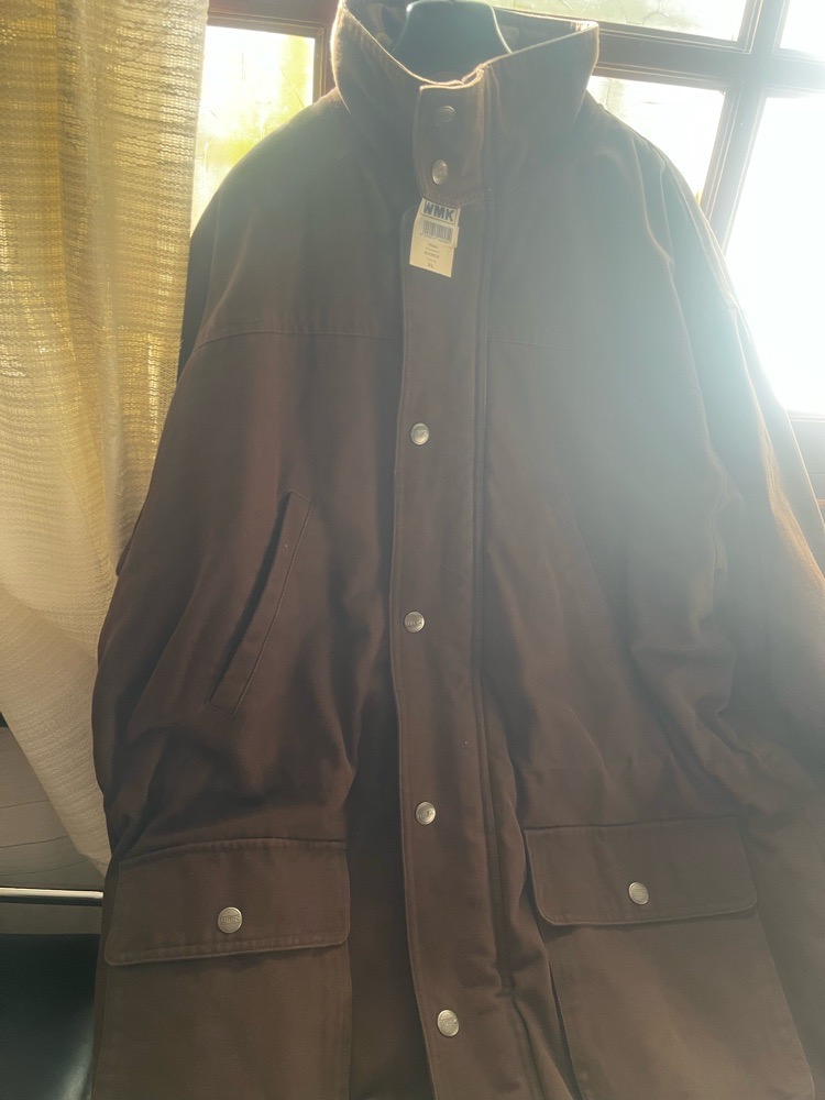 Manteau avec etiquette