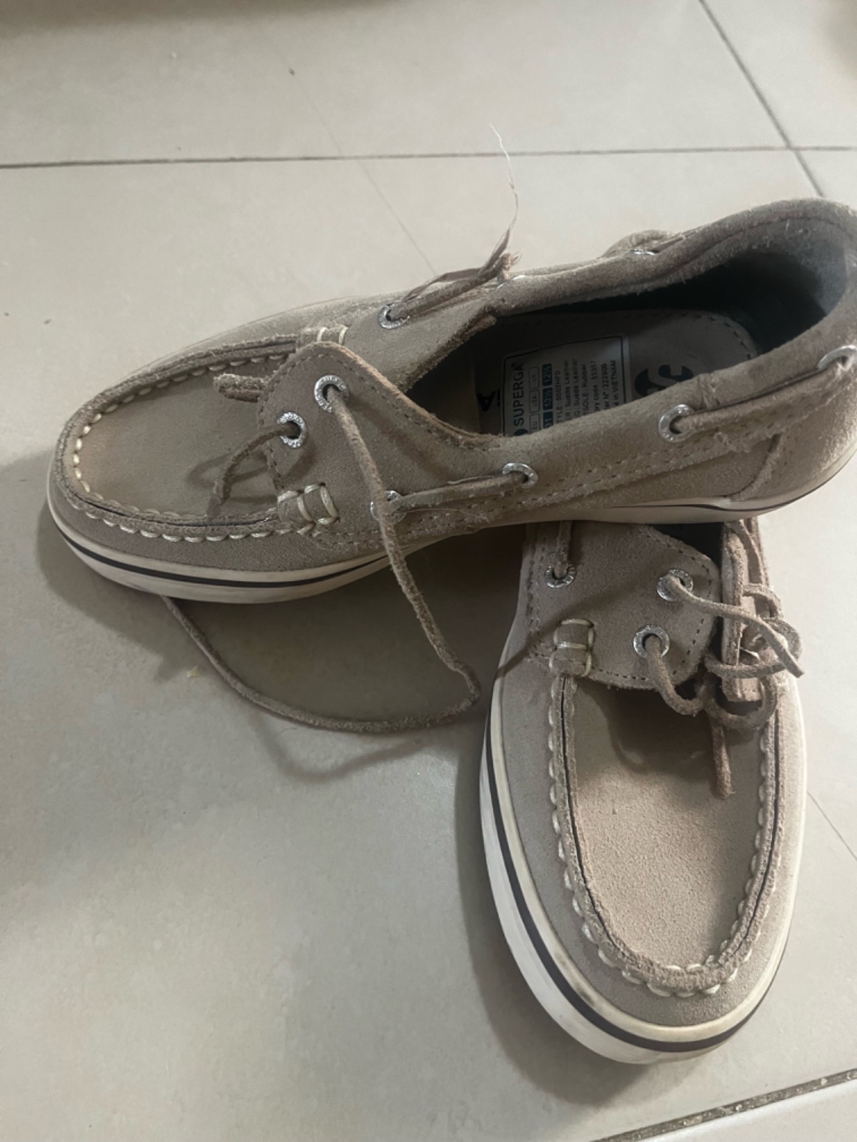 Chaussures bateau en cuir