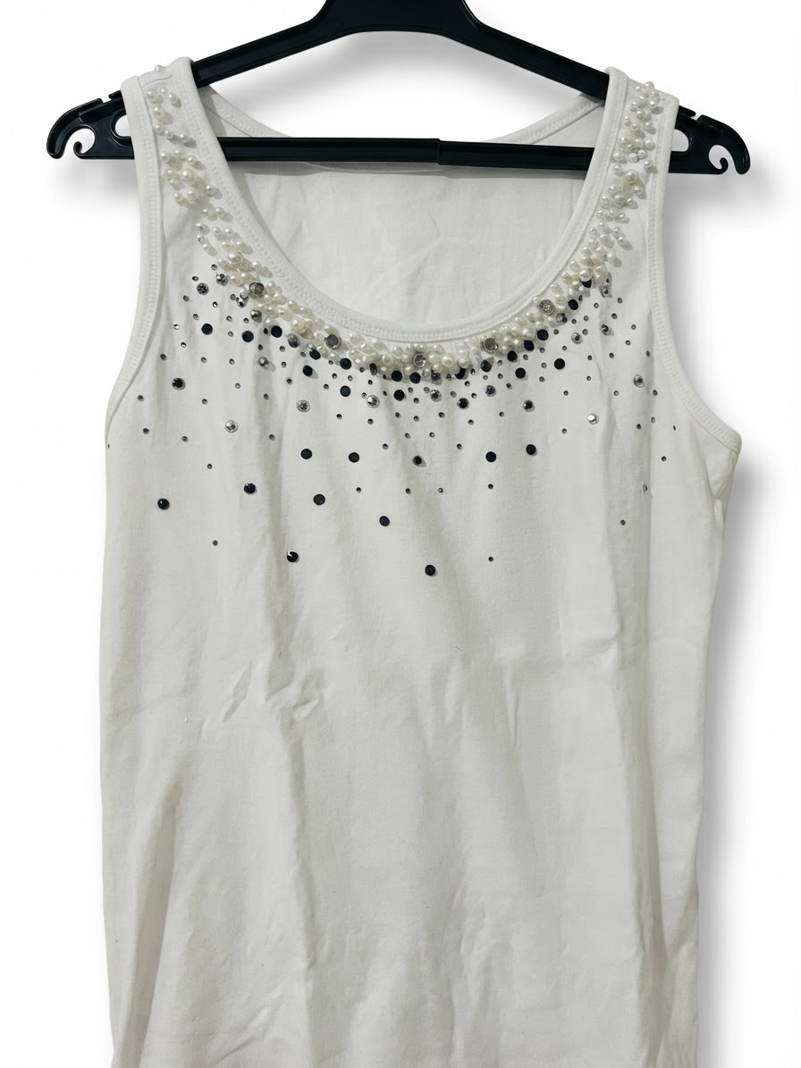 Tres tres beau debardeur brode en coton 