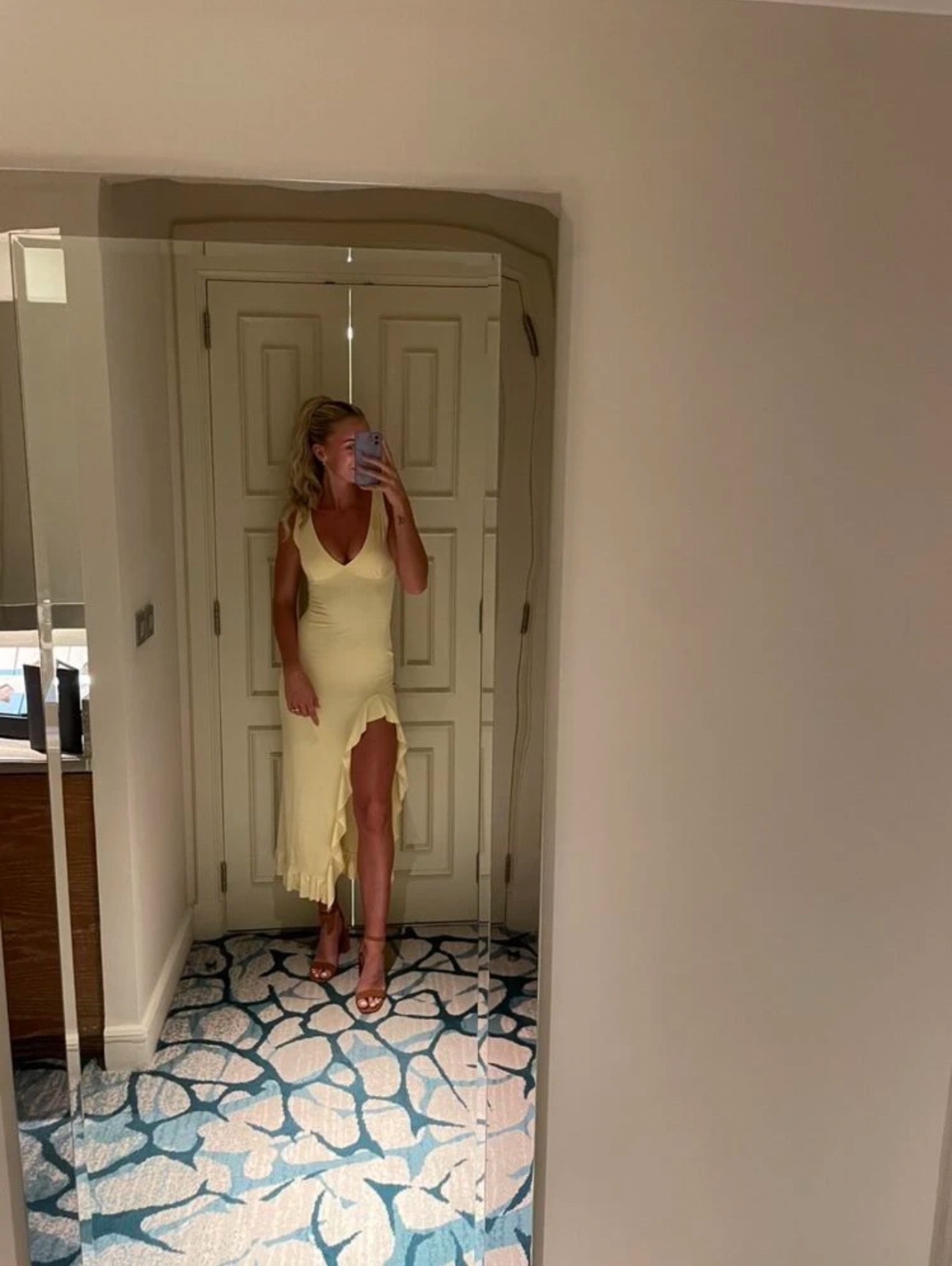 Robe elegante / summer vibes / trendy 